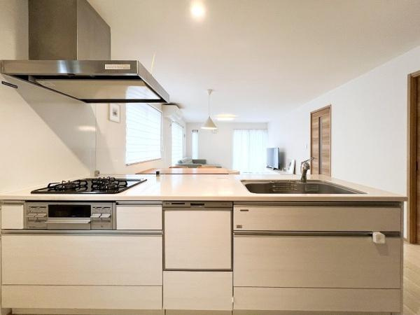 横浜市神奈川区三ツ沢中町の中古一戸建のキッチン