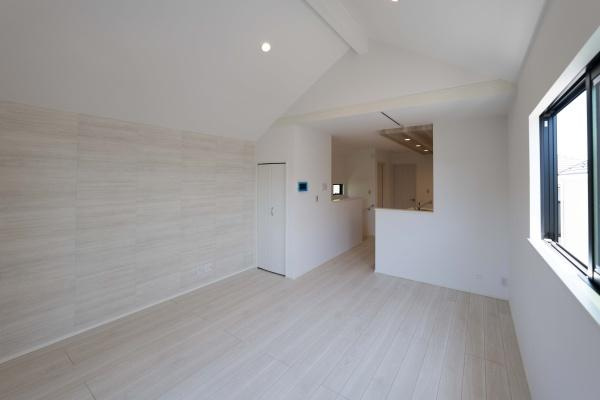 横浜市神奈川区羽沢南２丁目の新築一戸建の居間・リビング