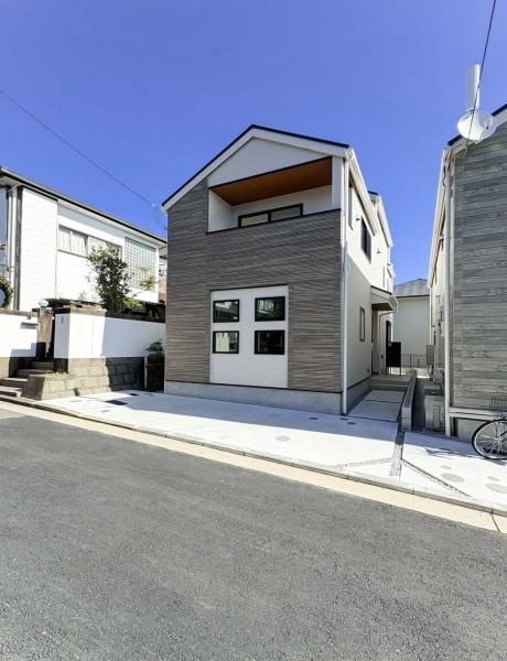 横浜市神奈川区羽沢南２丁目の新築一戸建の前面道路含む現地写真