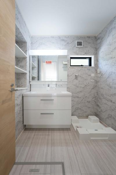 横浜市栄区庄戸１丁目の新築一戸建の独立洗面台