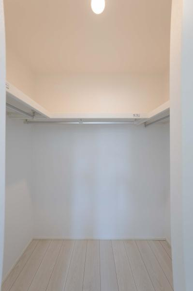 横浜市南区永田東２丁目の新築一戸建の収納