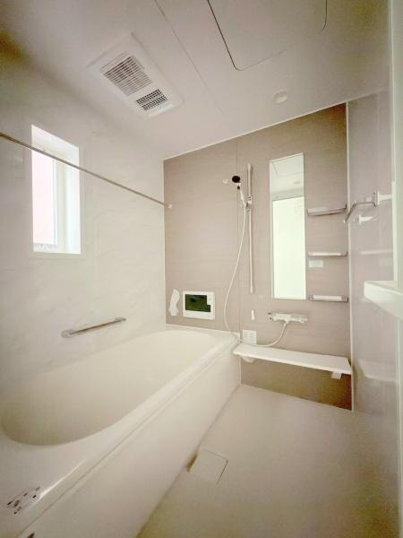 川崎市高津区坂戸３丁目の新築一戸建の浴室