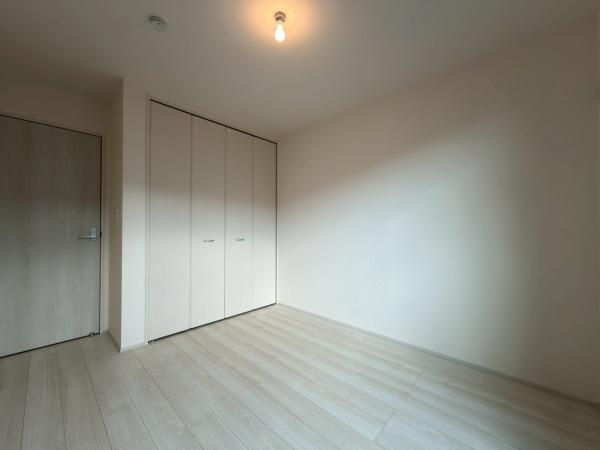 横浜市金沢区高舟台２丁目の新築一戸建の洋室