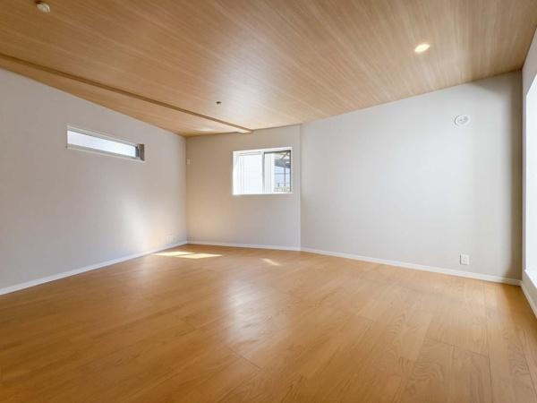 川崎市川崎区田島町の新築一戸建の居間・リビング