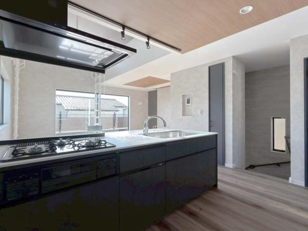 横浜市栄区犬山町の新築一戸建のキッチン