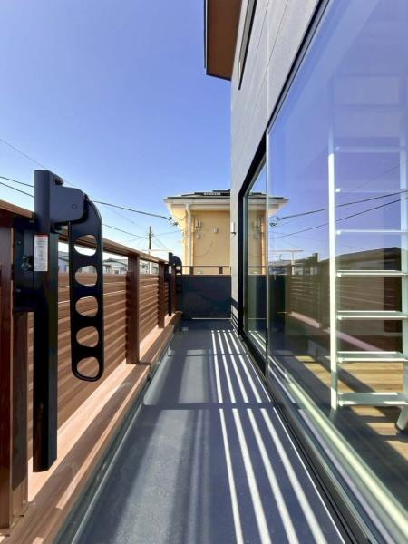 横浜市栄区犬山町の新築一戸建のバルコニー