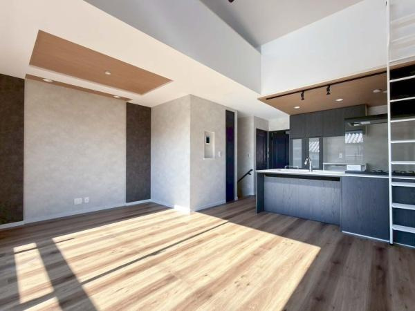 横浜市栄区犬山町の新築一戸建の居間・リビング|建物外観イメージパース