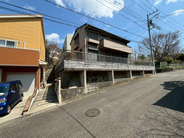 三浦市尾上町の中古一戸建