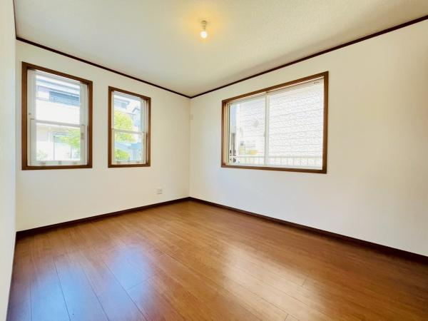 藤沢市西富２丁目の中古一戸建の子供部屋