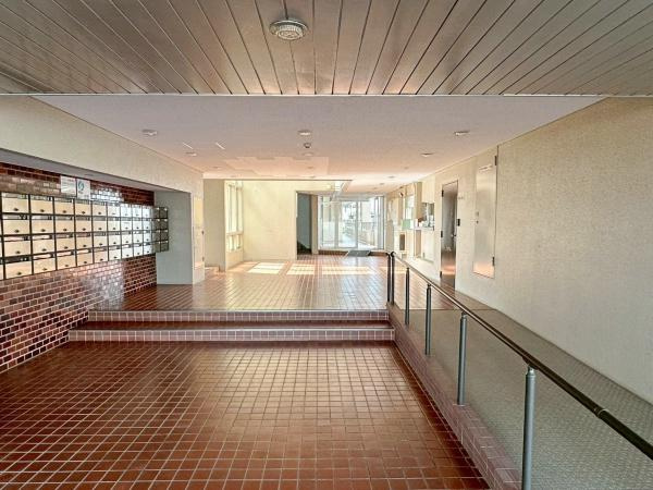 パークサイド保土ヶ谷のエントランス