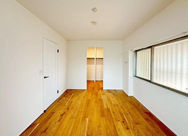 パークサイド保土ヶ谷の洋室