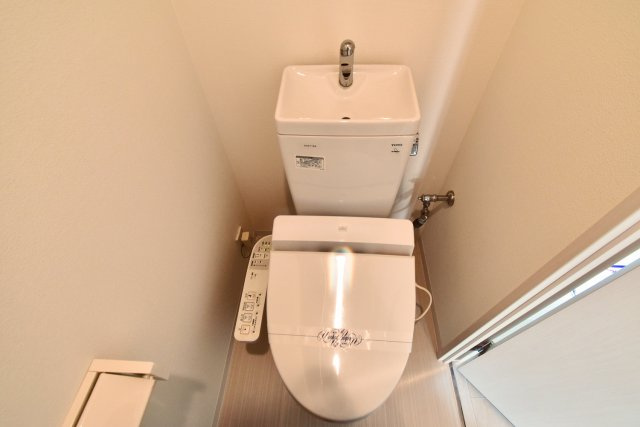 西宮ルモンド甲子園のトイレ|温水便座