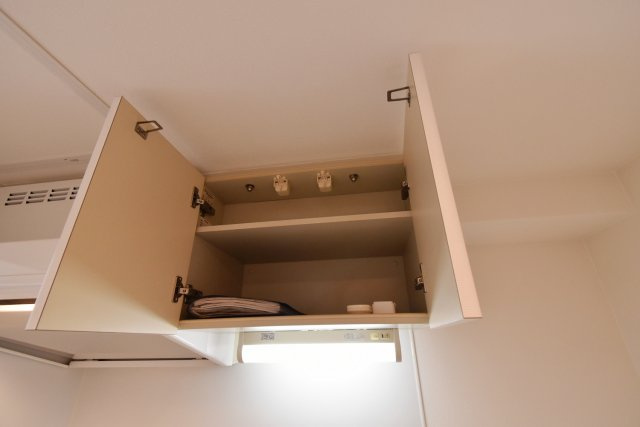 西宮ルモンド甲子園の収納|キッチン上部収納