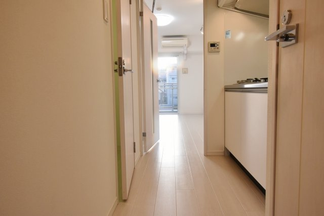 西宮ルモンド甲子園の内装|廊下