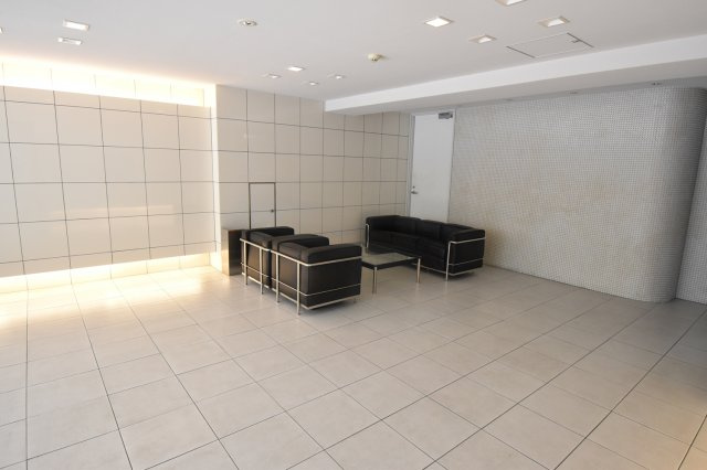 西宮ルモンド甲子園のロビー|1Fロビー