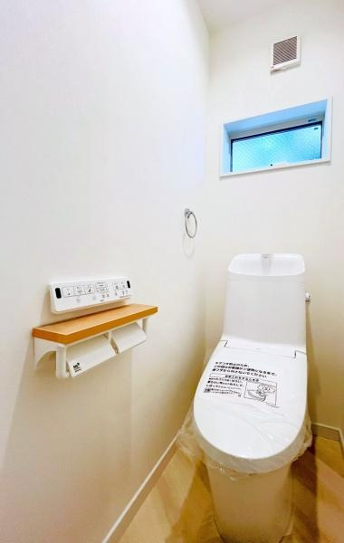 横須賀市浦上台２丁目の新築一戸建のトイレ