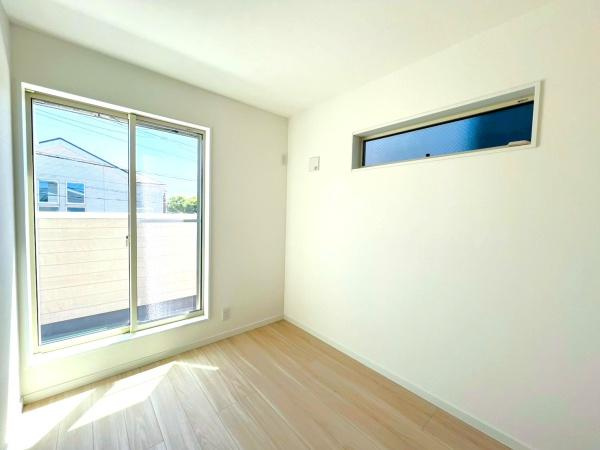 横須賀市浦上台２丁目の新築一戸建の洋室