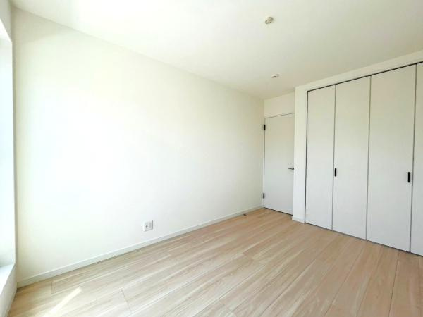 横須賀市浦上台２丁目の新築一戸建の洋室