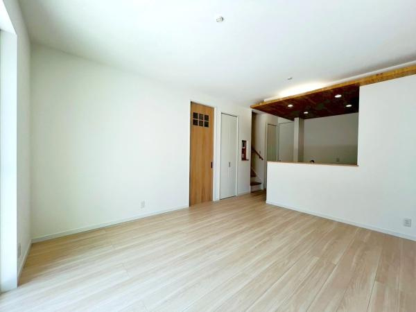 横須賀市浦上台２丁目の新築一戸建の居間・リビング