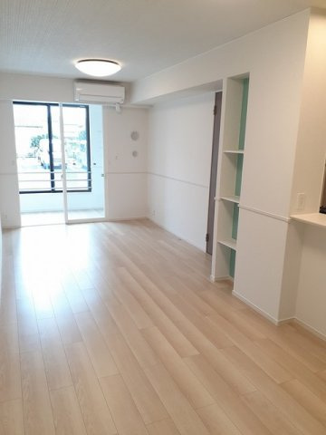 ベルセゾン・ルル　Ⅰの居間・リビング