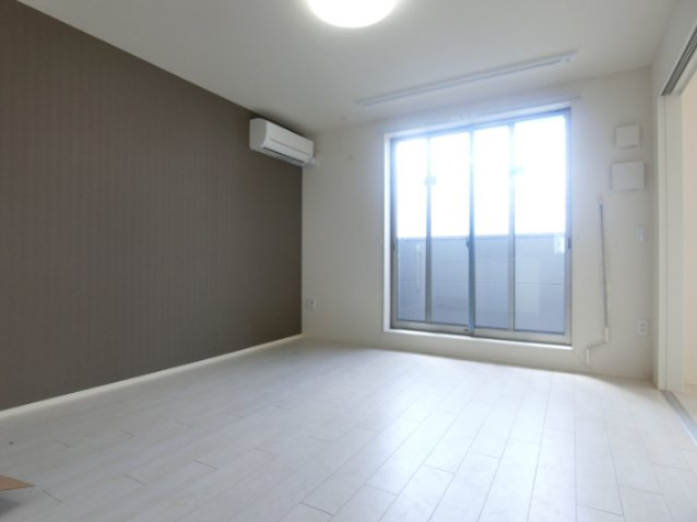 モアレディの居間・リビング