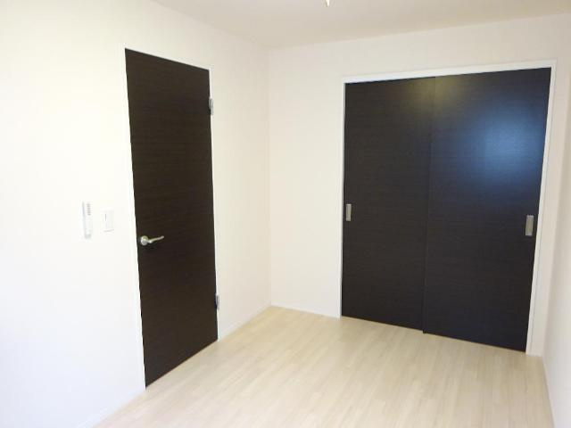 ラ・カンパネラ　新開の洋室