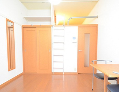 【居間・リビング】 | レオパレスマリーナ２