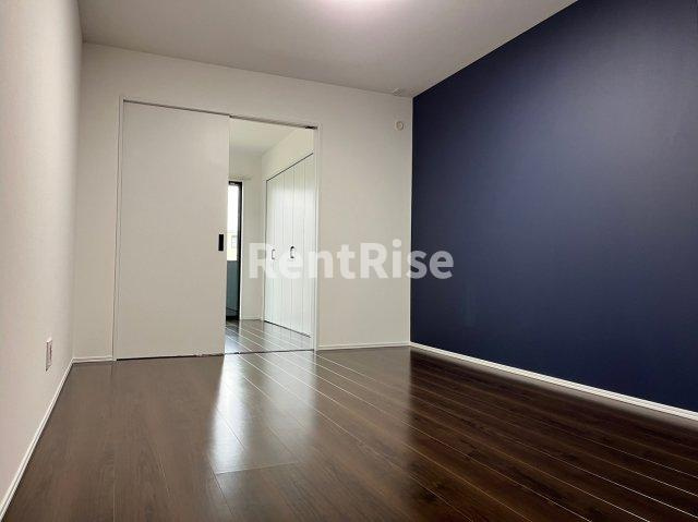 LECOCON一宮の洋室