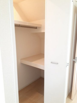 【収納】 | ドウェル・プレリュード・Ⅱ | こまごまとしたものを収納できそうですね