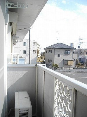 エルディムセキネのバルコニー