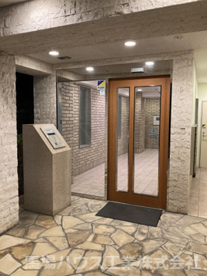 【エントランス】 | ヴィラルーチェ