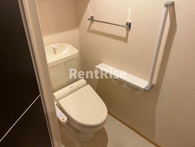 Novel Court IMAISE Ｂのエントランス