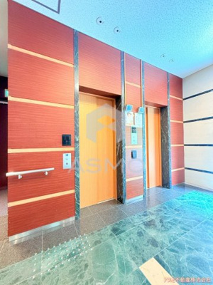 【ロビー】 | ロイヤルパークスなんば