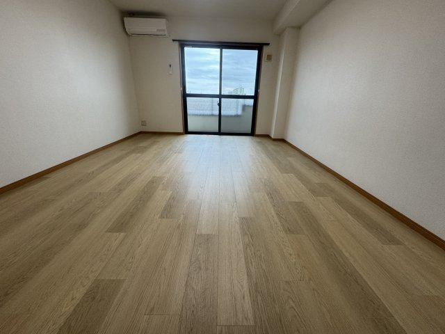 本州ビルⅢの居間・リビング