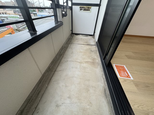 本州ビルⅢのバルコニー