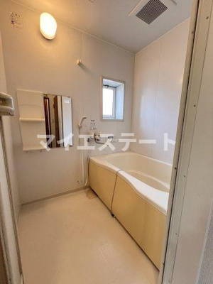 【浴室】 | サウザンドタウンA | 別部屋写真