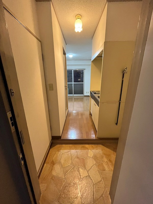 カサベラ花隈の玄関