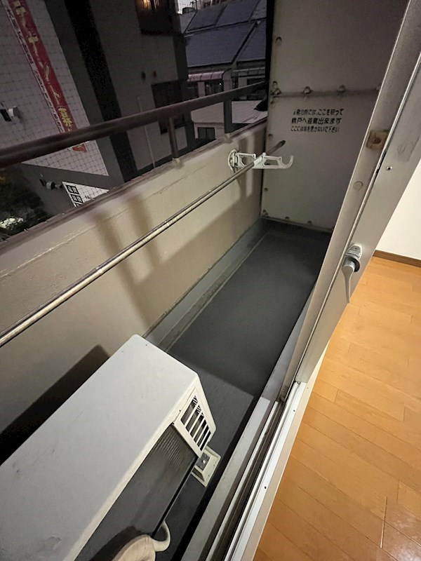 カサベラ花隈のバルコニー