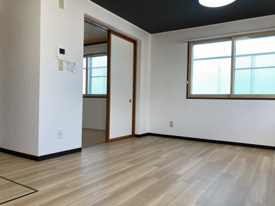 【居間・リビング】 | セゾン　ド　パーク | 別室写真