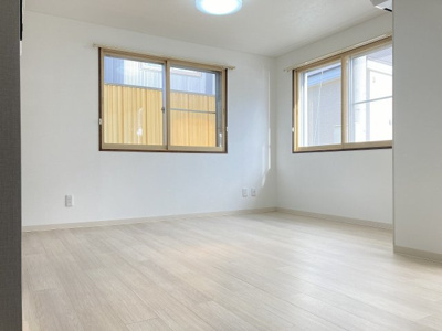 【居間・リビング】 | セゾン　ド　パーク