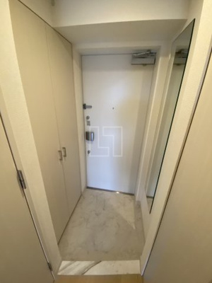 【玄関】 | アドバンス大阪グロウスⅡ | アドバンス大阪グロウスII　玄関スペース