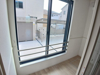 【バルコニー】 | シャトー・バロンＶ | インナーテラス