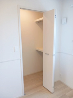 【収納】 | アスフォートⅡ | ちょっとした収納スペースも充実しています