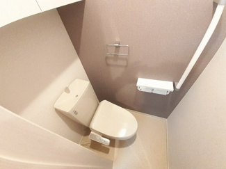 【トイレ】 | セラリーレイス | 清潔感のあるトイレです