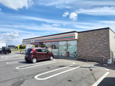 【周辺】 | クレールプランドールⅢ | セブンイレブン 中津大塚店まで1000m