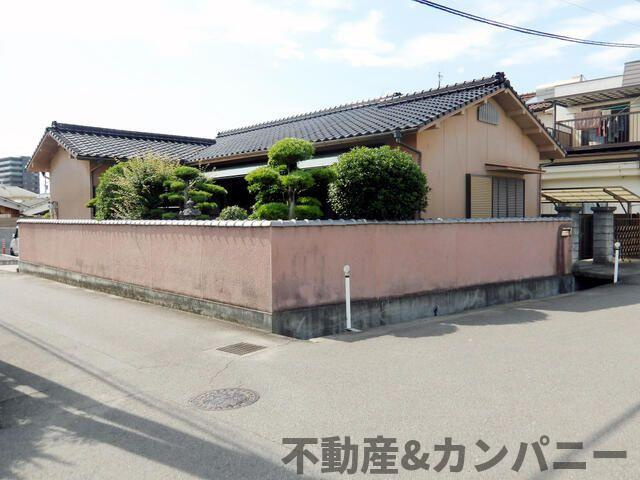 北久米町の中古のおうち　松山市北久米町中古戸建の外観|物件の外観です