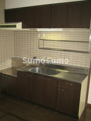 ビーウィズ原のキッチン