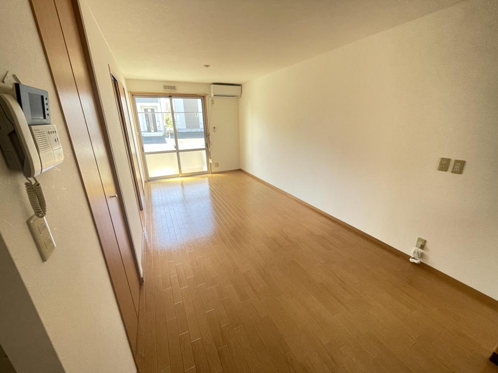 パナハイツヴィレッジCの居間・リビング