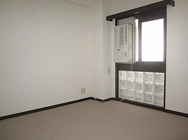 ライオンズマンション東町【キャッシュバック対象】の洋室