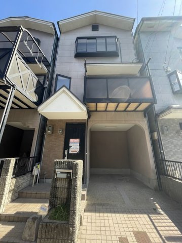 京都府京都市伏見区羽束師志水町225-8